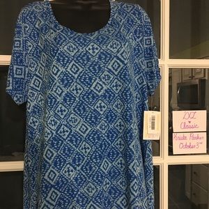 Classic T Jacquard Material! Blue/Blue Lularoe NWT